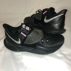 Kyrie Low 3 EP “BLACK”